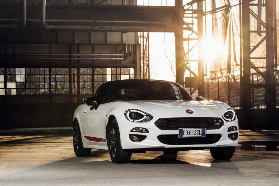  Fiat 124 Spider S-Design (348) 2018 года  (фото 5 из 33)